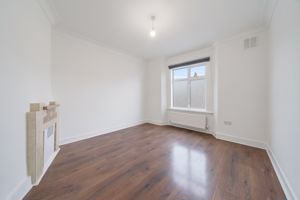 Bedroom- click for photo gallery